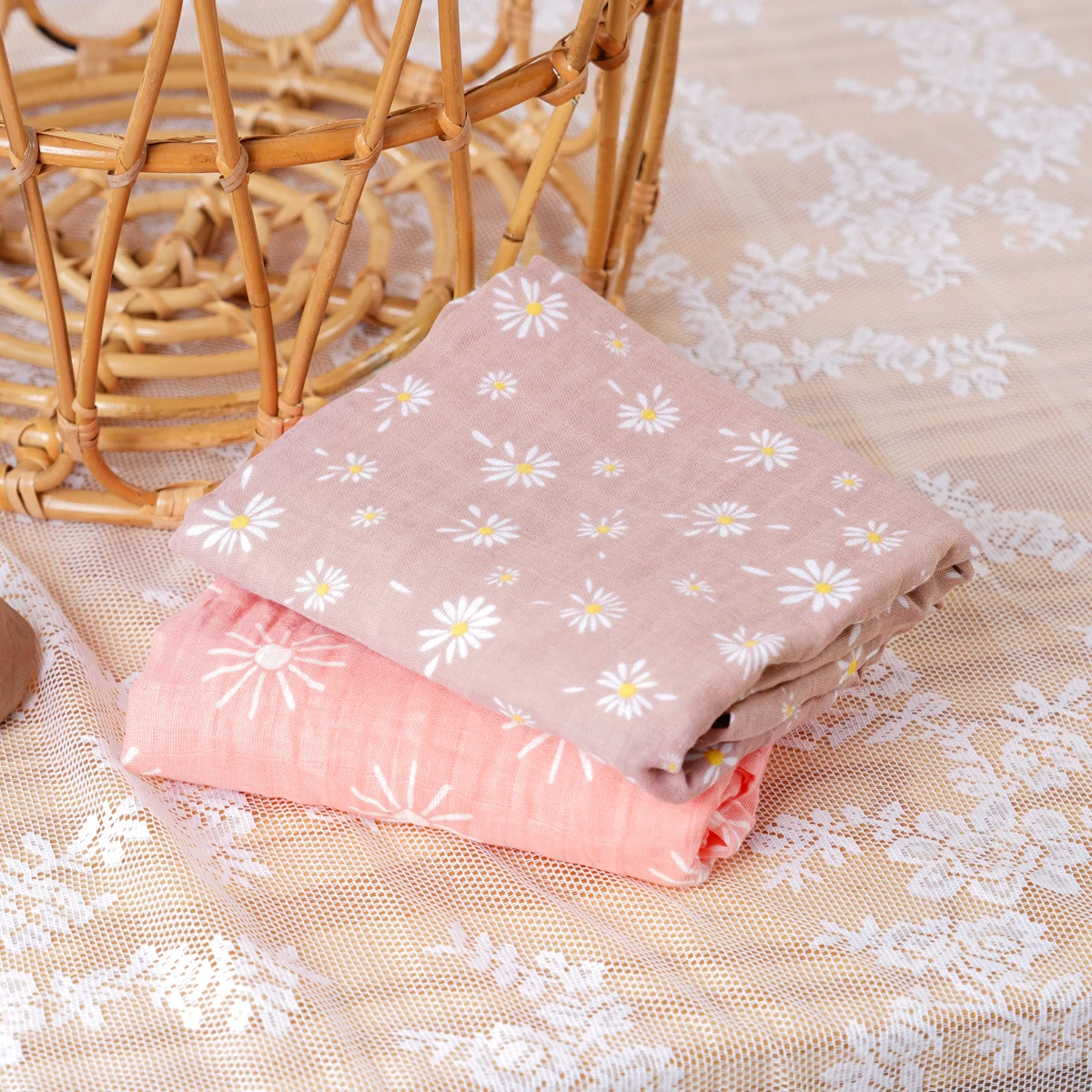 طقم مناشف أطفال ناعمة للرضع ، غطاء عربة أطفال ، بطانيات تصوير ، قماط موسلين قطني ، 2 روض