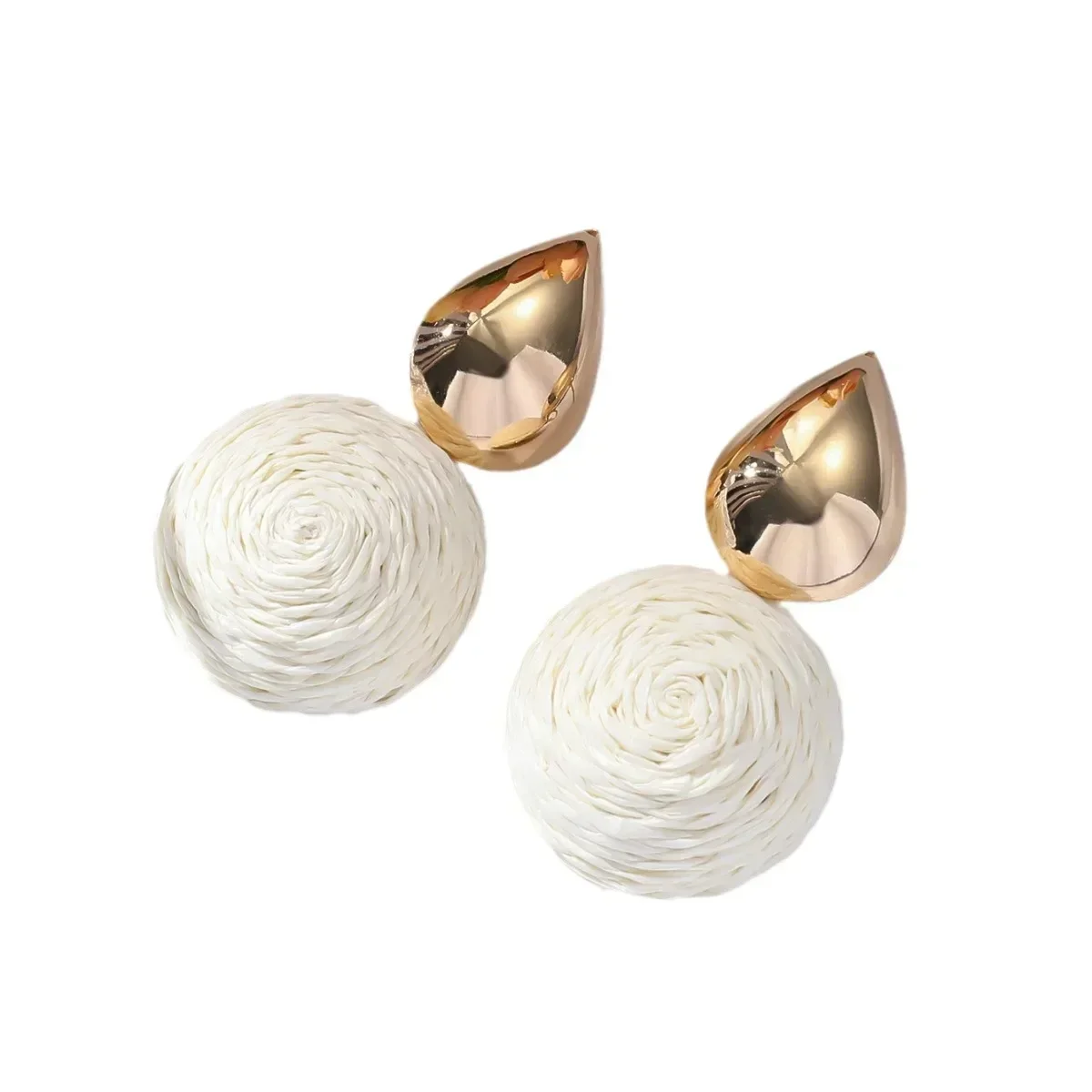 Classic White Hand Woven Raffia Round Stud Earrings Golden Geometric Teardrop Shaped Stud Earring for Women Seaside Jewelry