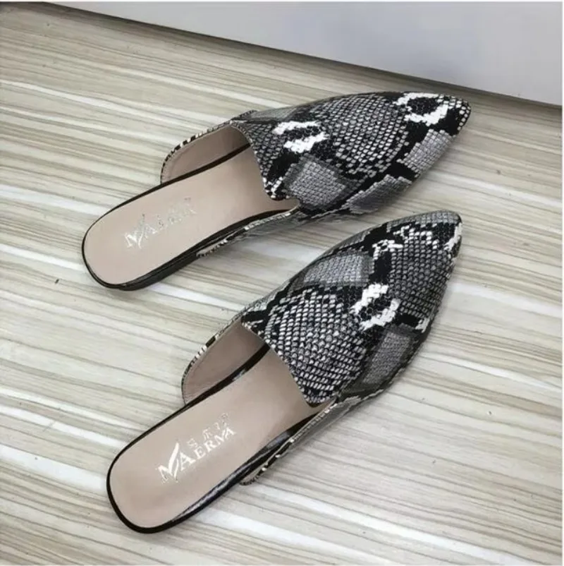 Musim panas baru Mules wanita sepatu tunggal ular bermotif wanita flat serbaguna sandal Zapatos wanita sandal 33-43 sepatu untuk wanita