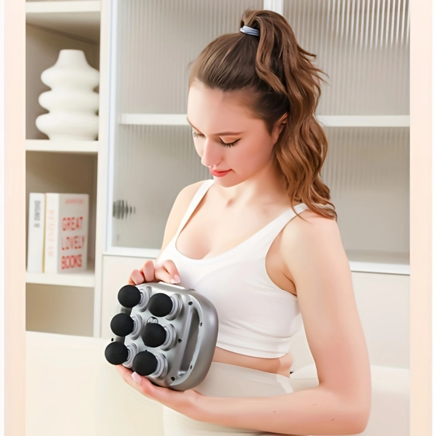 

Six-Headed Fascial Gun Portable USB Charged Massage Device with 9 Speeds and 9 Massage Modes for Relieving Muscle Fatigue