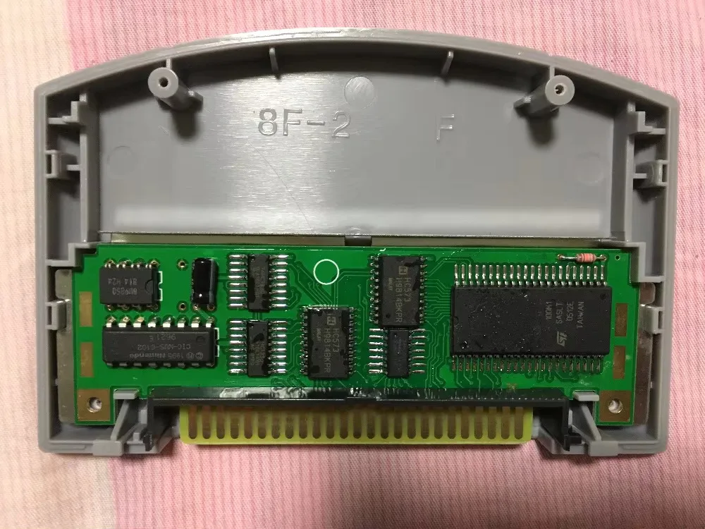 ألعاب 64 بت ** يوم كونكر السيئ (ملف حفظ الشريحة، لا حاجة إلى بطارية!!)