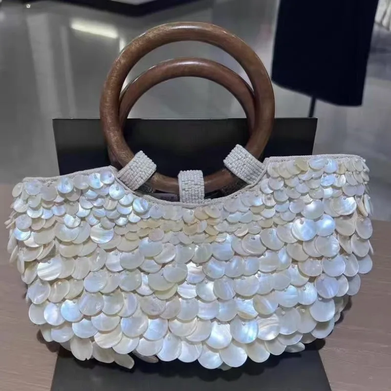 New High-end Texture Pure Handmade Natural Sequin Handbag Niche Design Fashion Personalized Women's Bags Bead Weaving Party Bag
