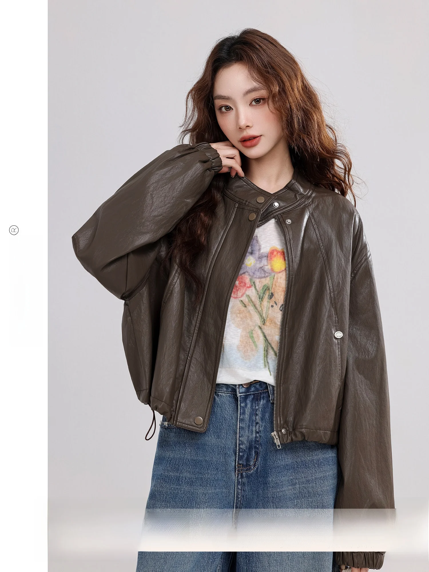 Nova Jaqueta Feminina de Couro Cor Café com Gola Dstring, Corta-Vento de Manga Longa com Zíper para Outono