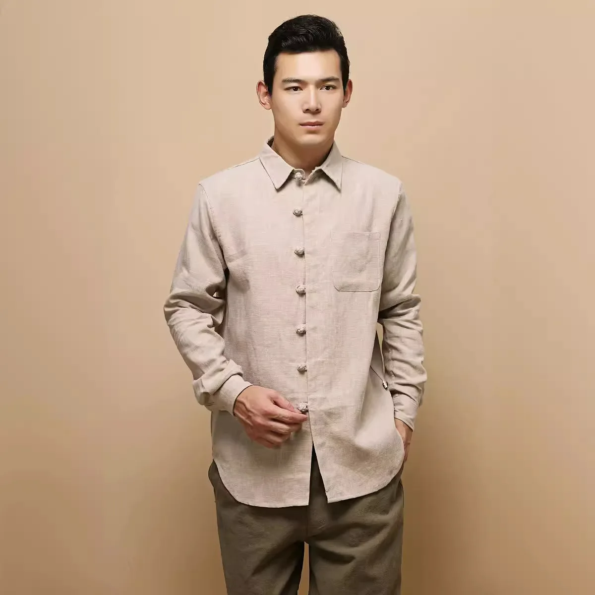 

Chinese Style Men's New Clothes Korean Style Men's Clothing Wholesale Linen Chinese Knot Button Lapel Long Sleeve Shirt
