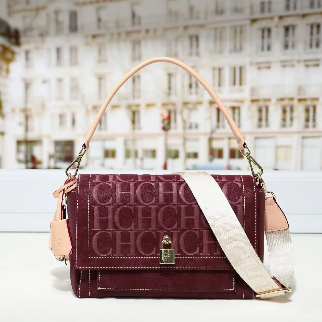 

CHCH 2026 Light Luxury High-End Wide Shoulder Strap Crossbody Bag, Casual Versatile, Can Be Handheld, Single-Shoulder Commuter