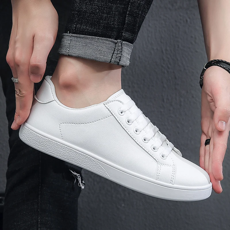 Men Casual White Sneakers 39‑44 Flat Leather Skateboard Shoes Autumn Winter Lace‑Up Breathable Daily Walking Board Shoes Cheap