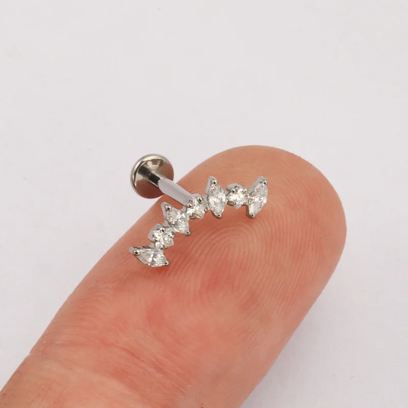 ASTM F136 Titan Gerader CZ Climber Knorpel-Helix-Piercing-Ohrring, gebogener Marquise-Tragus-Labret-Stud, flache Rückseite, Körperschmuck – Detail 11