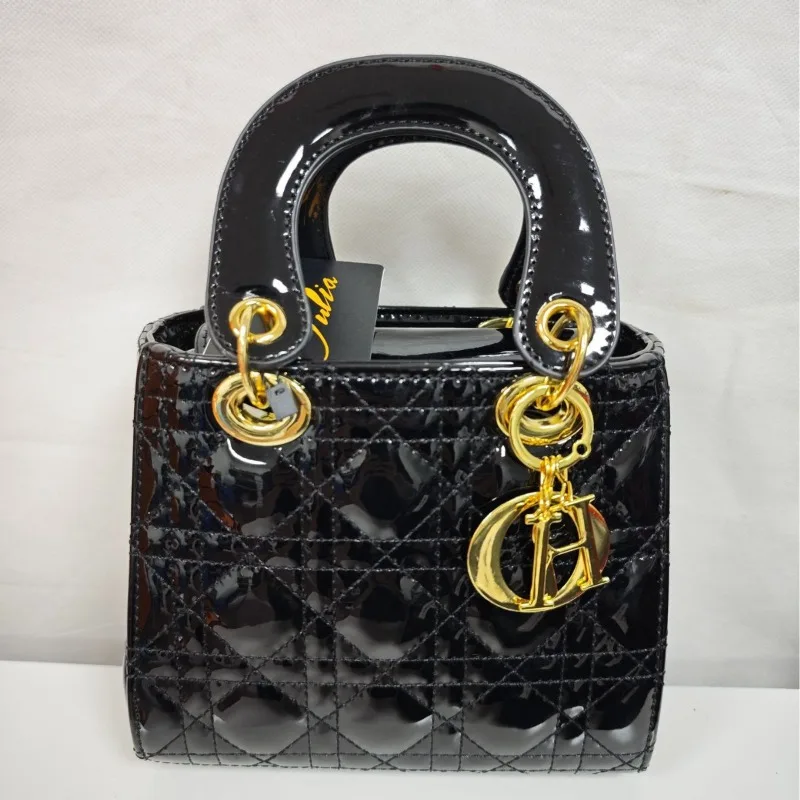 

Timeless Handbag for Classic Ladies Monogram Print Shoulder Bag for Versatile Fashion Choices