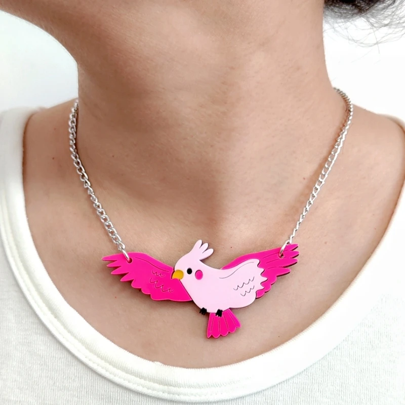 KUGUYS Cute HOT Pink Parrot SHort Necklace for Women Tropical Bird Acrylic Beach Holiday Jewelry