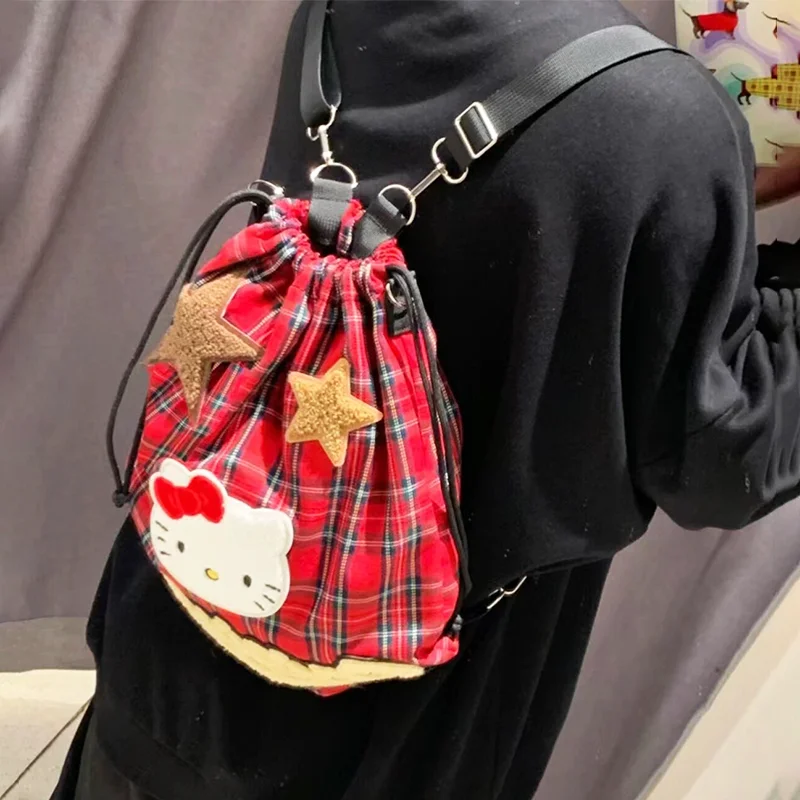 Sanrio Hello Kitty zaino rosso carino Y2k Kawaii Star Plaid borsa a tracolla con coulisse borsa a tracolla Casual ad alta capacità per le donne