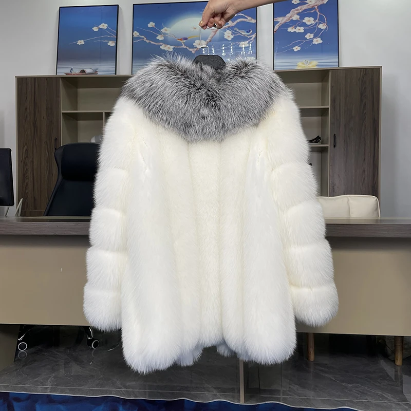 Hot selling High Quality Women Imported Short Fur Overcoat Real Fox Fur Coat With Silver Fox Collar Jacket