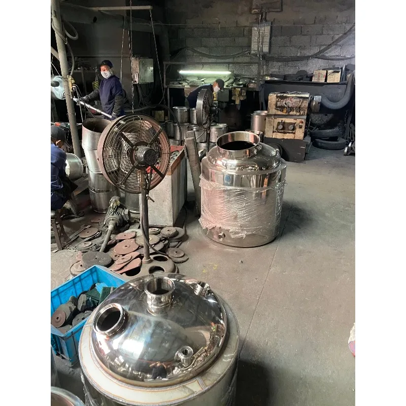 50L 100L 200L Small Home Copper Pot Still Distillation Equipment for Sale