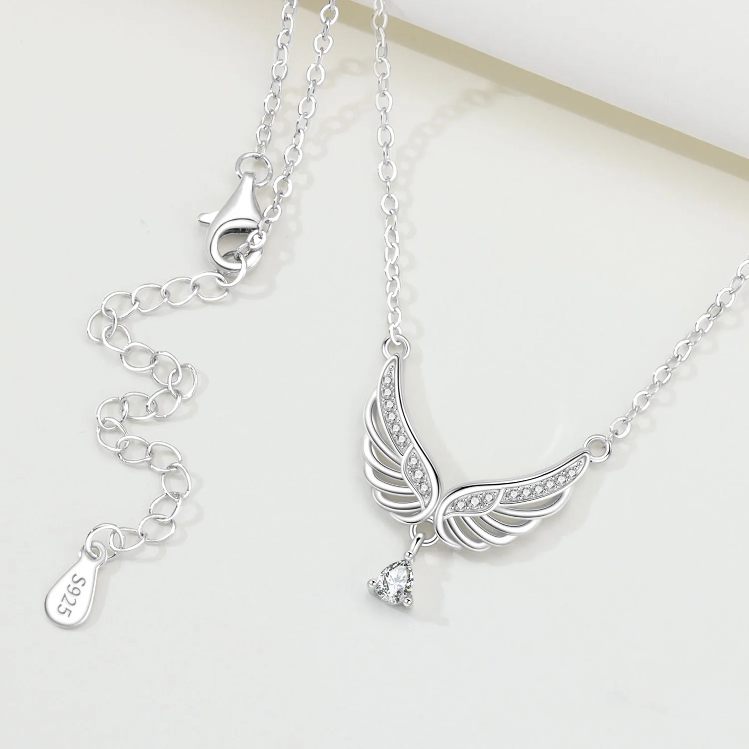 Orstarry Halskette mit hohlen Flügeln und Quasten aus 925er-Sterlingsilber, Wassertropfen-Anhänger, Halskette für Frauen, Geburtstagsgeschenke, edler Schmuck – Detail 3