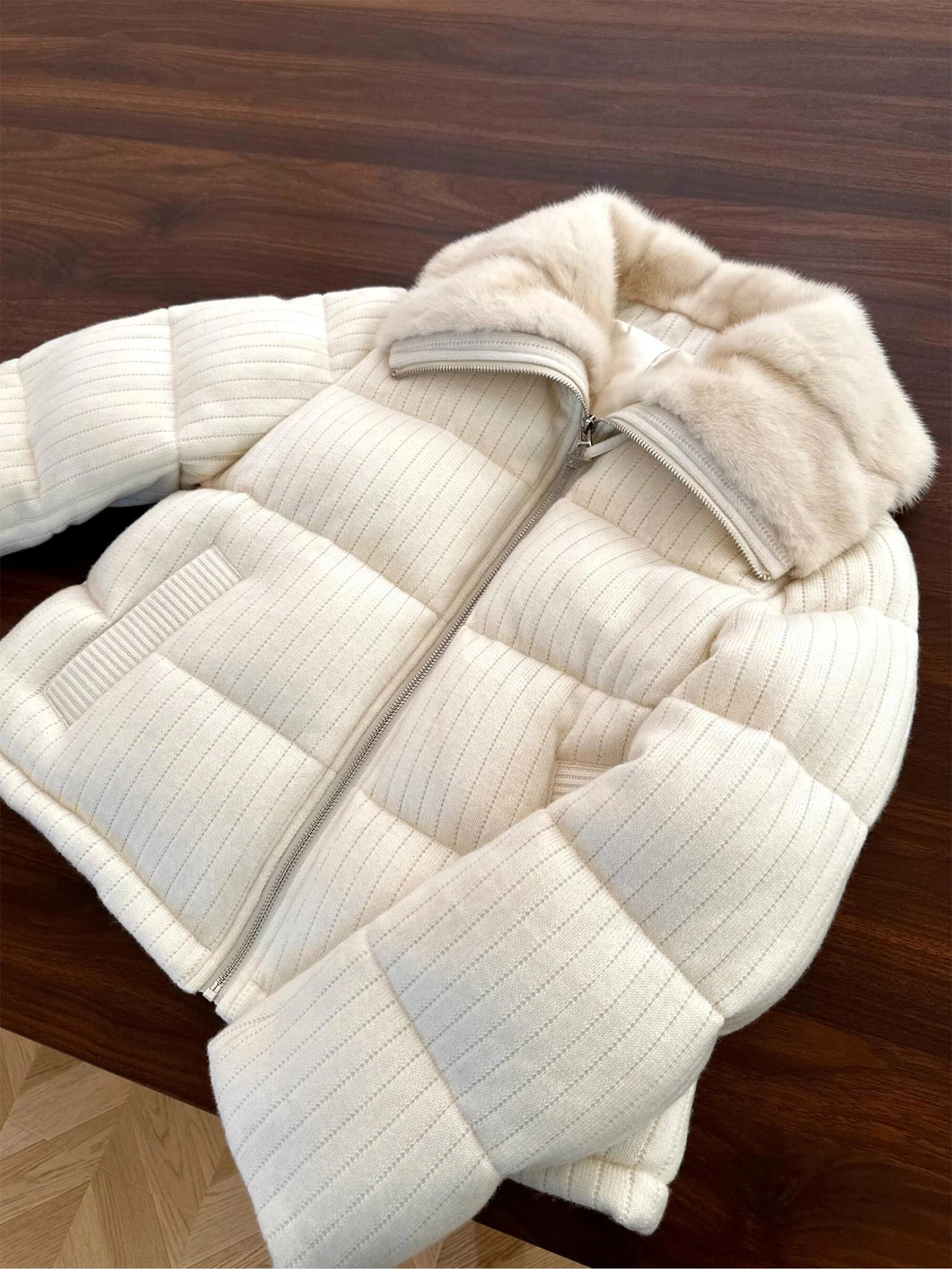 Moda inverno curto high-end cashmere malha para baixo jaqueta novo engrossar cor sólida zíper lapela topo diário deslocamento duplo pocke