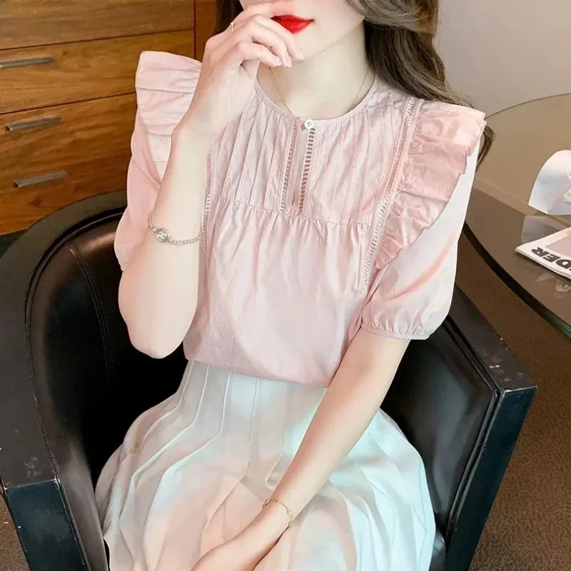 

Женская летняя блузка с коротким рукавом и рюшами, новый стиль, модный и стильный дизайн, уникальный и оригинальный топ.