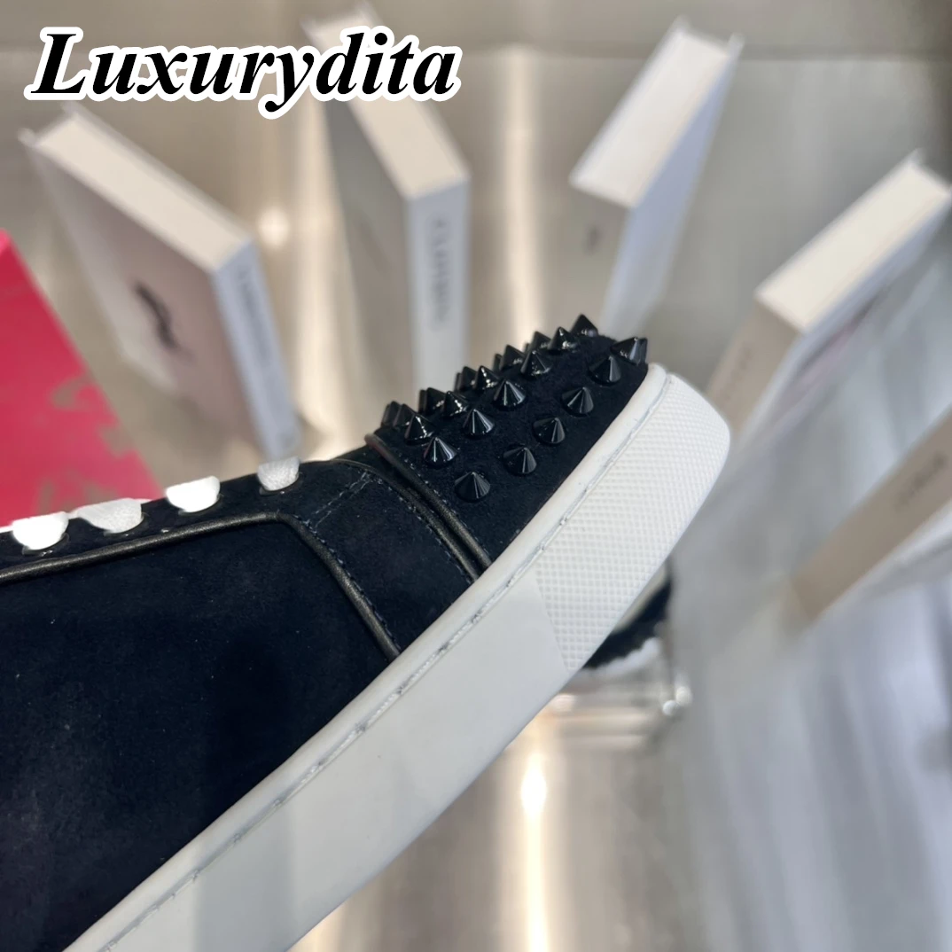 Top Quality Womens Trendy Casual Sneakers Luxury Mens Real Leather Tennis Shoes Designr Red Sole Tide Lovers Rivet Shoes HJ0142