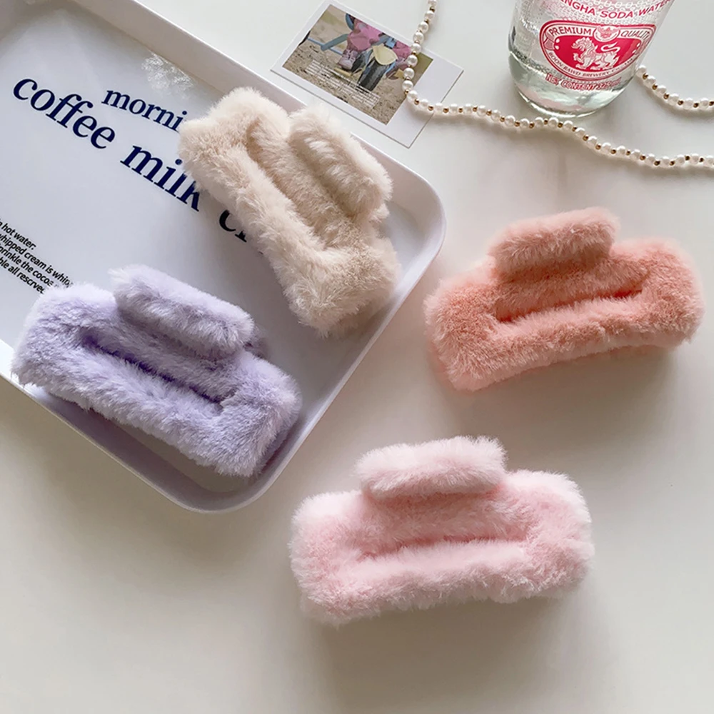 Plush Colorful Hair Claw Faux Fur Square Large Hair Clip Soft Warm Handmade Furry Grab Clip Headwear For Women Hair Accessories