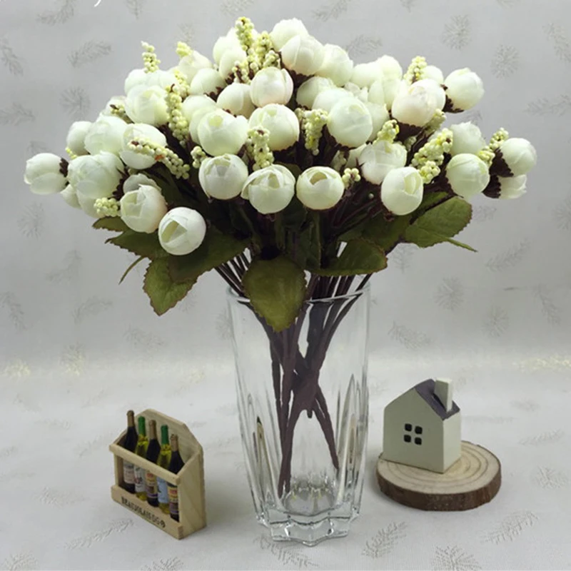 

15 Heads/Bouquet Bud Roses Bract Simulation Flowers Silk Rose Decorative Floral Home Decorations for Wedding Gifts Photo Props