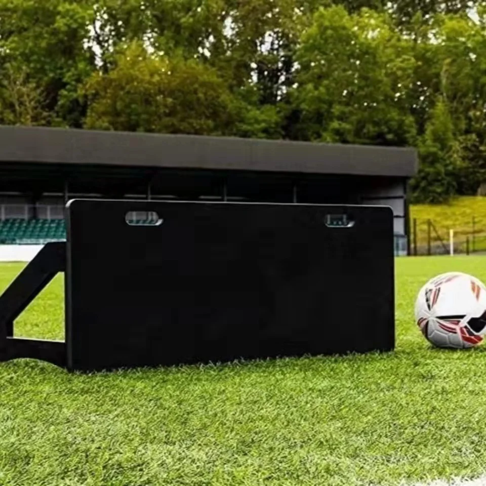 

Portable Indoor and Outdoor Football Training Equipment-Rebound Board for Football Practice