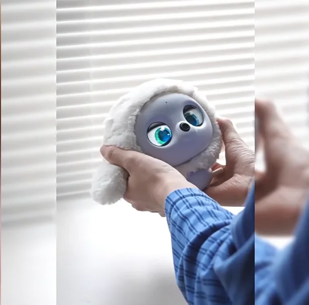 Pet Toy Support Multi-Lan Ropet Robot Intelligent Ai Desktop Companion Robot Facial Recognition Touch Sensing Growth