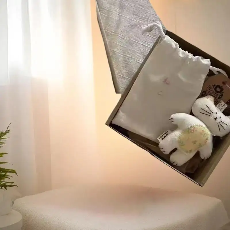 لعبة قماش القط غريب الأطوار كيرينغ؛ دمية كرتونية قطيفة للقطط؛ ديكور على شكل حقيبة، هدية للأطفال لا تُنسى