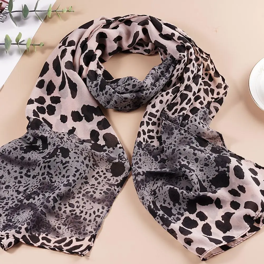 Chiffon Scarf Fashion Leopard Print Scarf Women Scarves Long Soft Wrap Lady Scarf Silk Chiffon Scarves Shawls Muslim Hijab Scarf