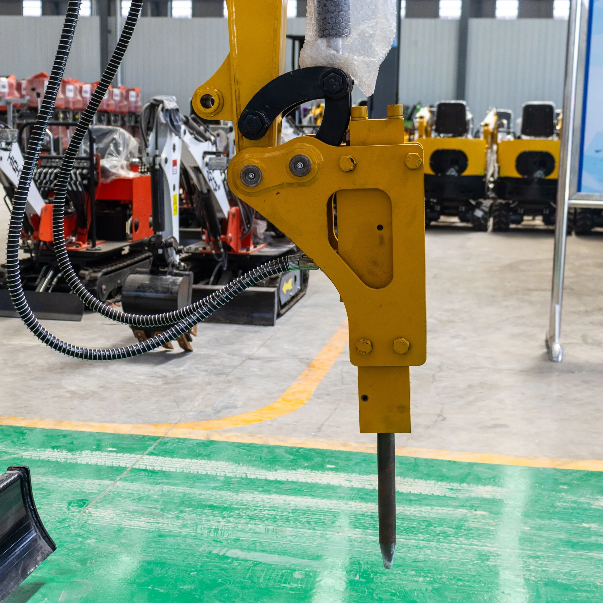 Free Shipping Small Digger Accessories Break Hammer Attachment For 0.8t-3t Mini Excavator