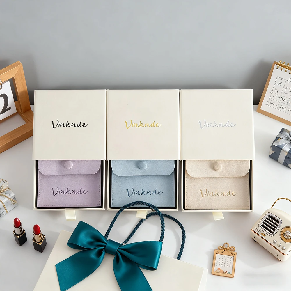 

Luxury Custom logo 7x7x2.5cm Cardboard Sliding Drawer Paper Jewelry Packaging Boxes With Snap Pouches For Earrings Ring Necklace