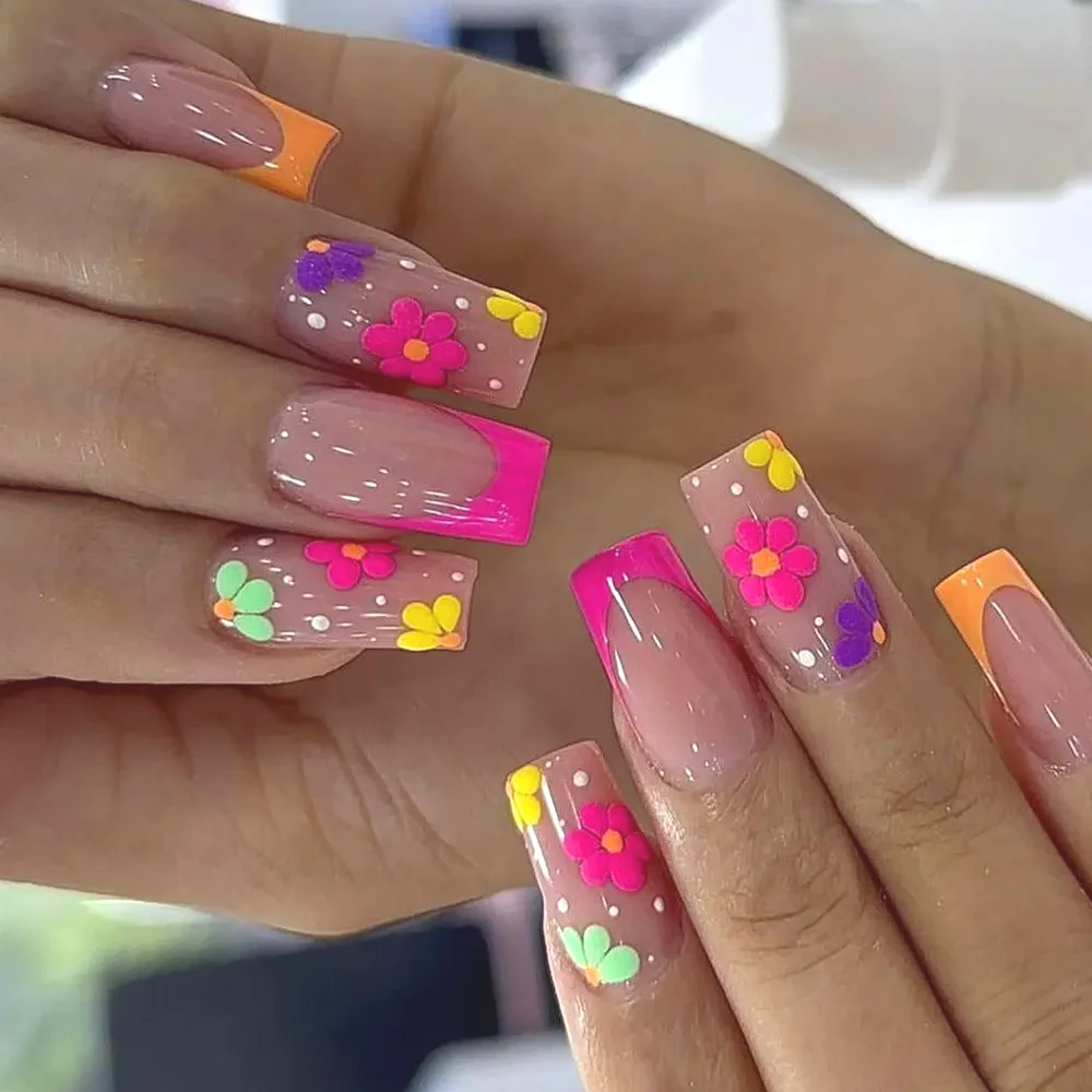 

24 шт. накладных ногтей средней длины с цветочным французским дизайном, цветные, с цветочным узором, простые, балетные, полное покрытие, типсы для ногтей