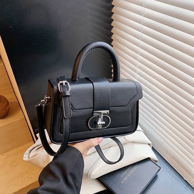 

Trendy Solid Color Leather Handbag Women Parisian Vintage Crossbody Purse Minimalist Designer Casual Luxury Messenger Shopper