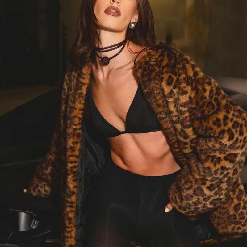 女性ヒョウ柄フェイクファーコート冬暖かいジャケットアウター長袖ファッションストリートエレガントカジュアルふわふわショートコート