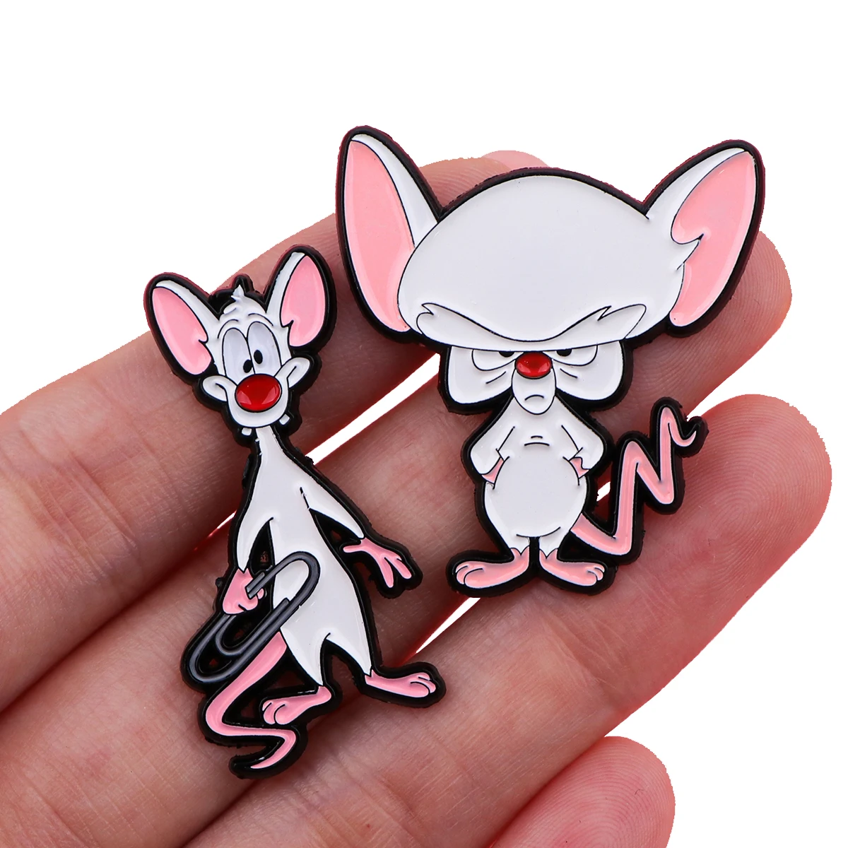 Animali smaltati Spille Spille divertenti Zaino Distintivi da bavero Accessori per gioielli di moda Regali souvenir per festival per le donne