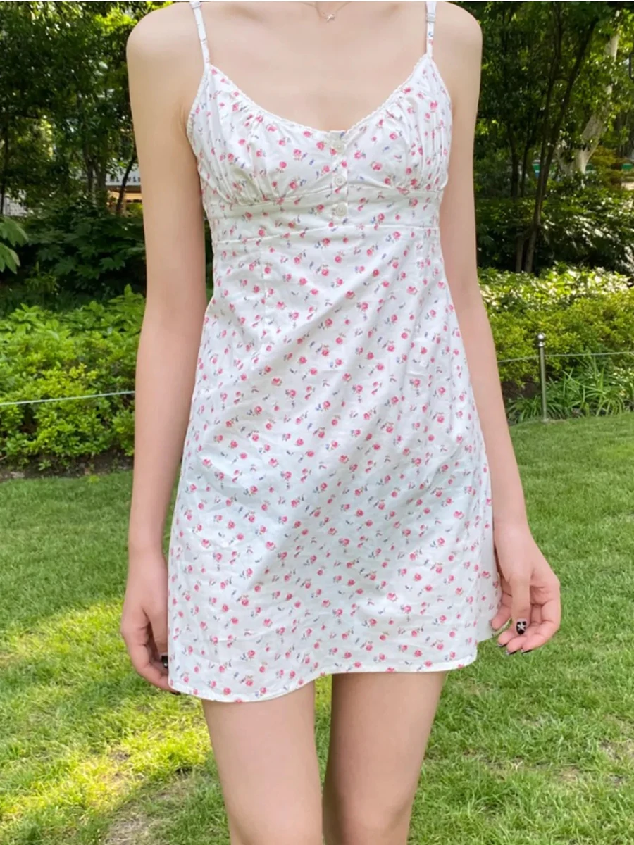 Nowa Czerwona Kwiatowa Słodka Mini Sukienka Damska Letnia Koronkowa Ozdoba Guziki Dekolt w Serek Elastyczna Talia Linia A Krótkie Sukienki Vestidos Bawełniane Śliczne Sukienki Y2k