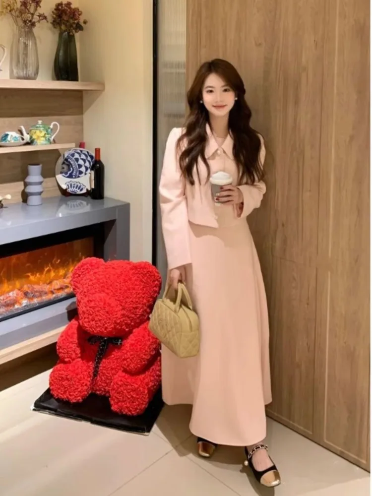 Conjunto elegante de moda para mujer: otoño 2025, camiseta nueva + trajes de falda, traje de dos piezas de Tweed de estilo francés rosa, conjunto femenino