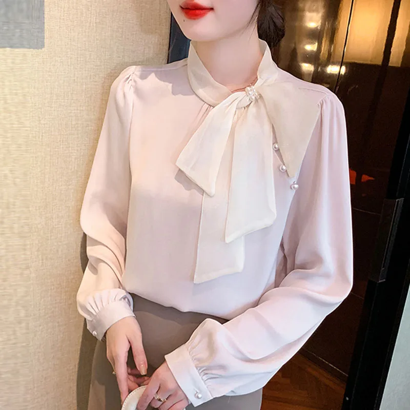 

New Fashion Long Sleeve Bow Stand Up Collar Chiffon Blouse Shirt Beading Blouse Women Tops Blusa Camisas De Mujer Blouses H473