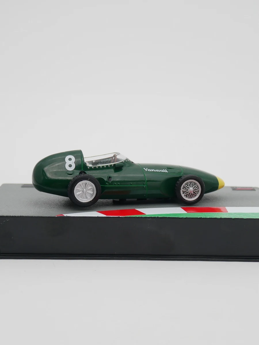 Ixo 1:43 VANWALL 57 1958 Stirling Moss Diecast Car Metal Toy Model