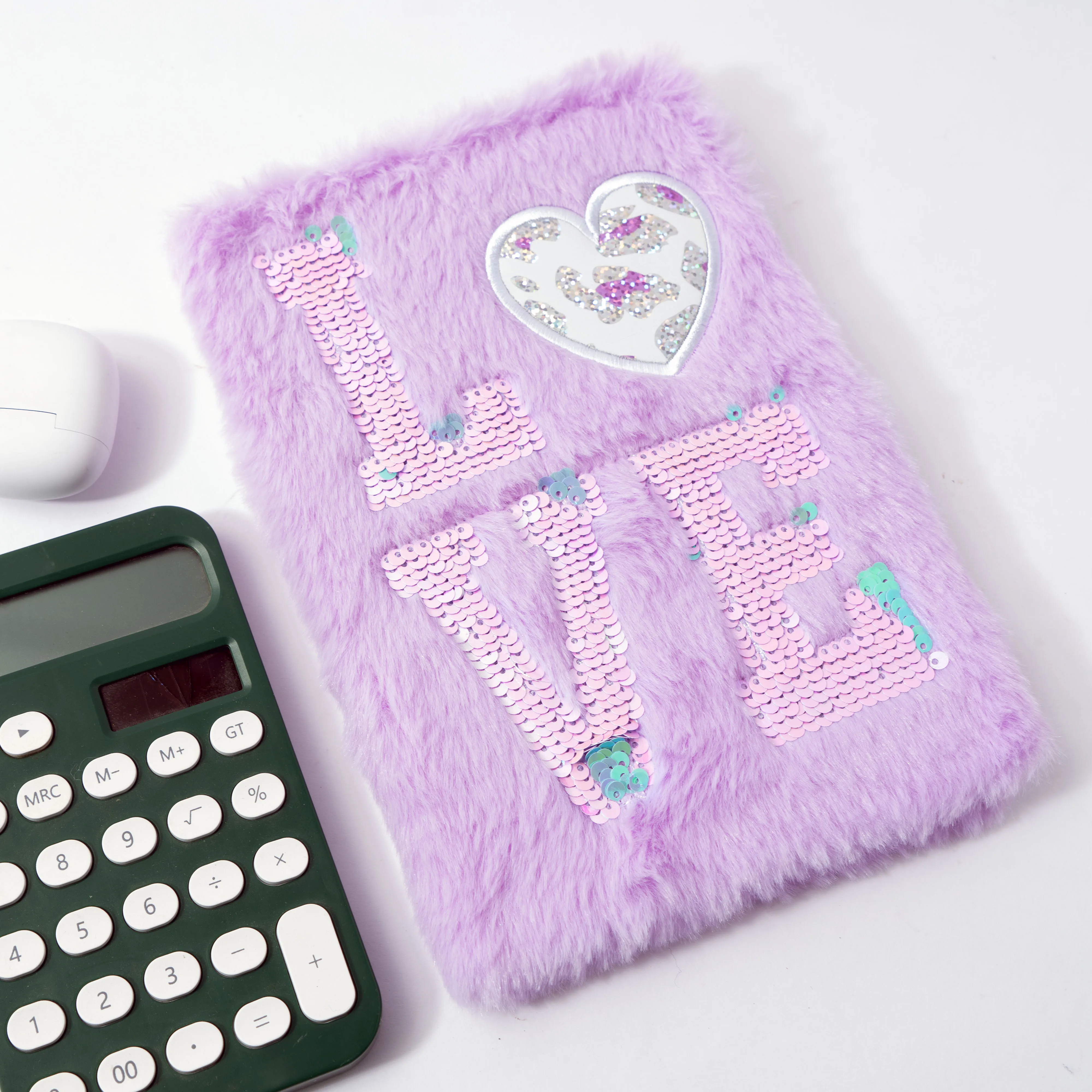 Imagem -02 - Love Sequin Plush Notebook para Meninas Livro de Mão Livro de Diário Planejador para Crianças Estudante Escola Sketchbook Papelaria Presente Bonito