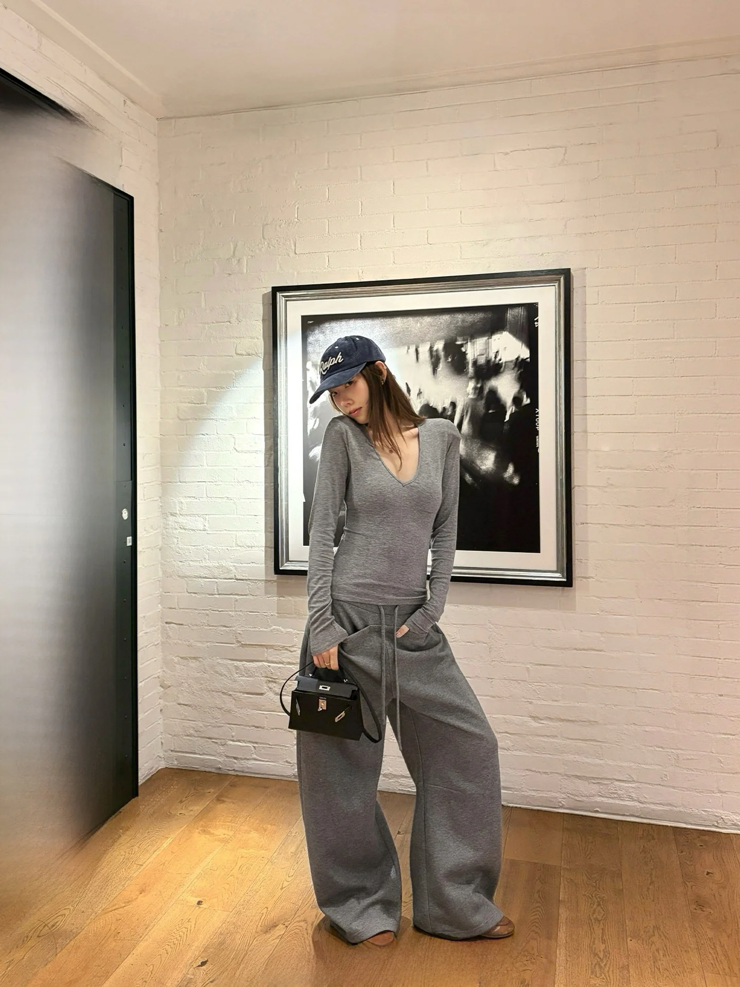 

Ranwear Exclusive V-Ne T-irt And Pants Set Ultra-Proportioned Silk Wool Casual Wear Long Sve Zipper Closure Spring Fas...