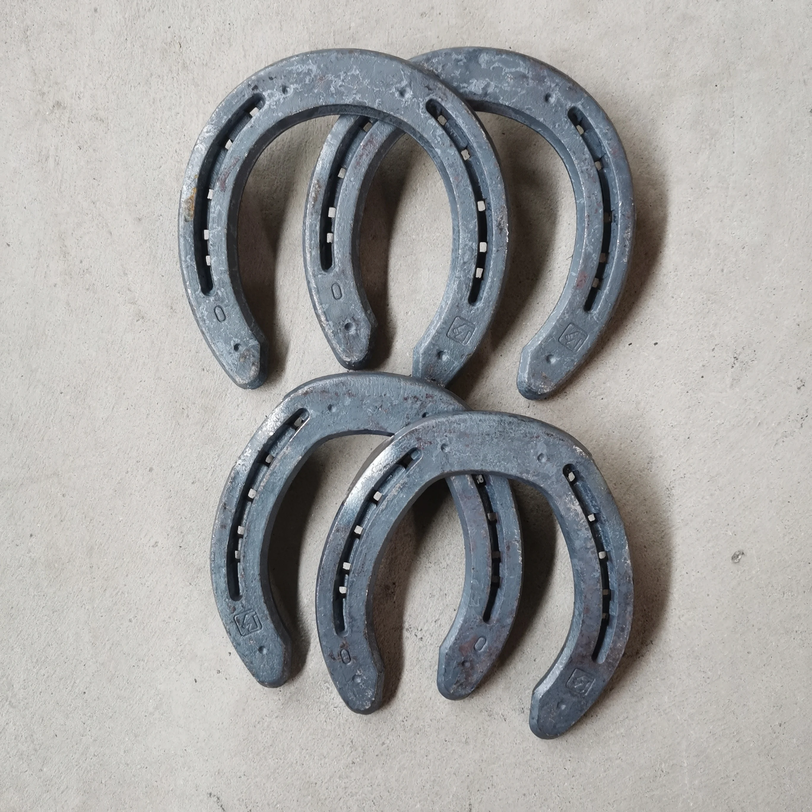 Horseshoe Forged Steel Obstacle Shoe, A Set Of four: two Front,  2  Hinds