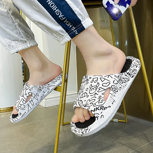 New stylish slippers clearance