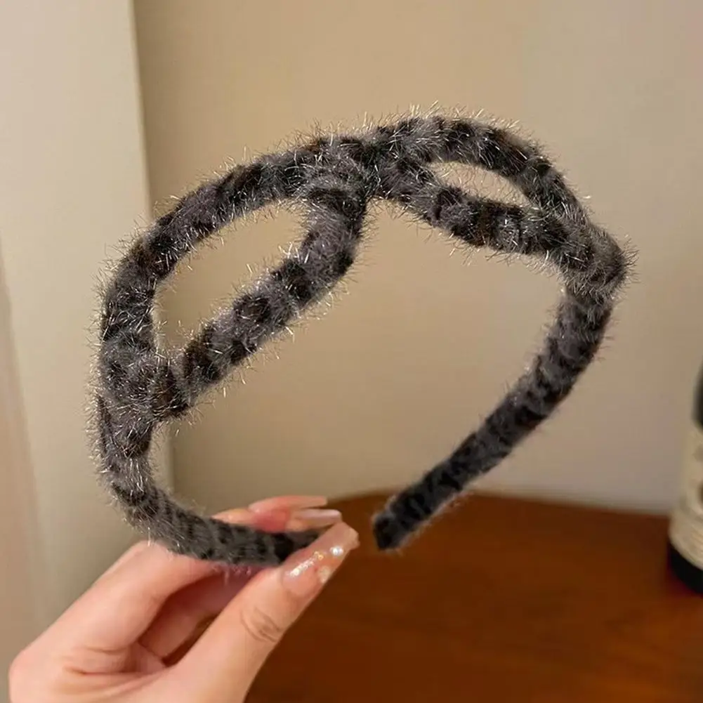 

Повязка на голову с леопардовым принтом для женщин, модный темпераментный обруч для волос, повязка для волос для мытья лица, женские вечерние аксессуары для волос для свиданий F5O1