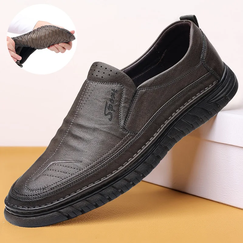 New Shoes for Men Comfortable Flat Men's Casual Shoes Outdoor Wild Men's Sneakers High End Fashion One Pedal Dress Shoes Male