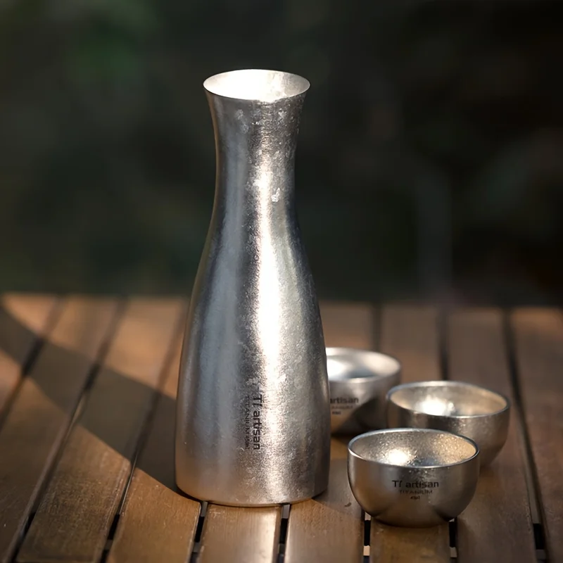 450ml Pure Titanium Sake Bottle Rustproof Durable Outdoor Camping Portable Ultralight Whiskey Bottle Drinkware Gift
