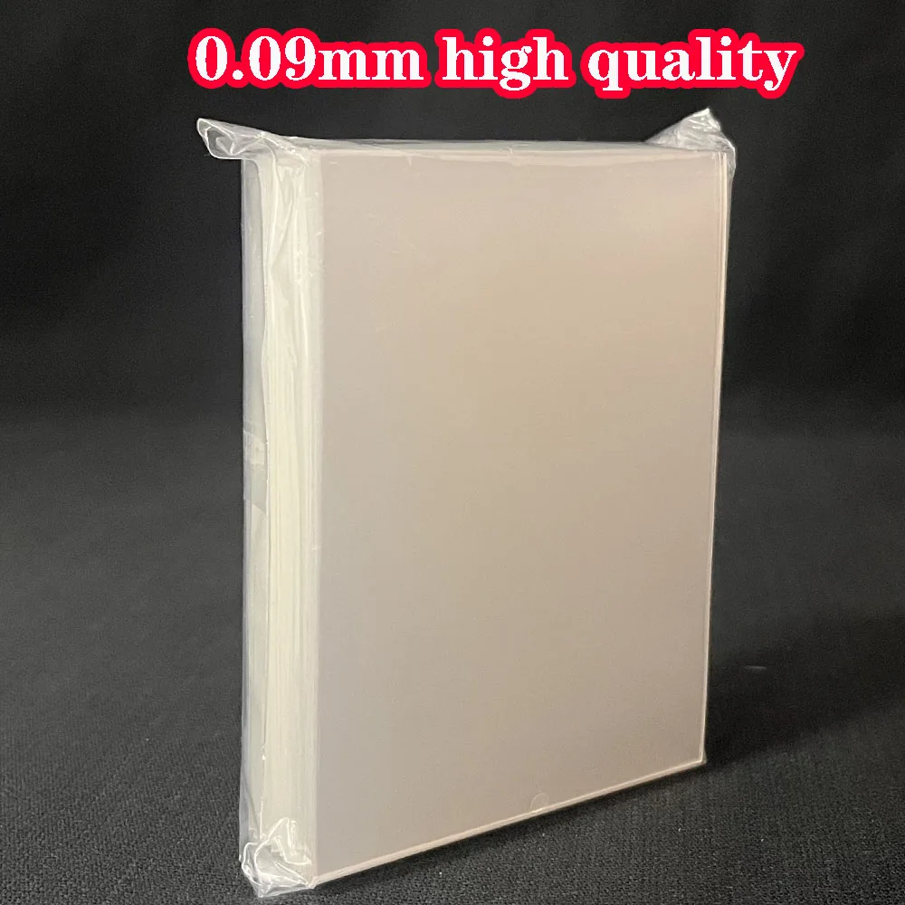 100 peças protetor de manga de cartão interno transparente/azul para ptcg, mangas de cartão de negociação à prova d'água, mangas protetoras transparentes 0.09mm