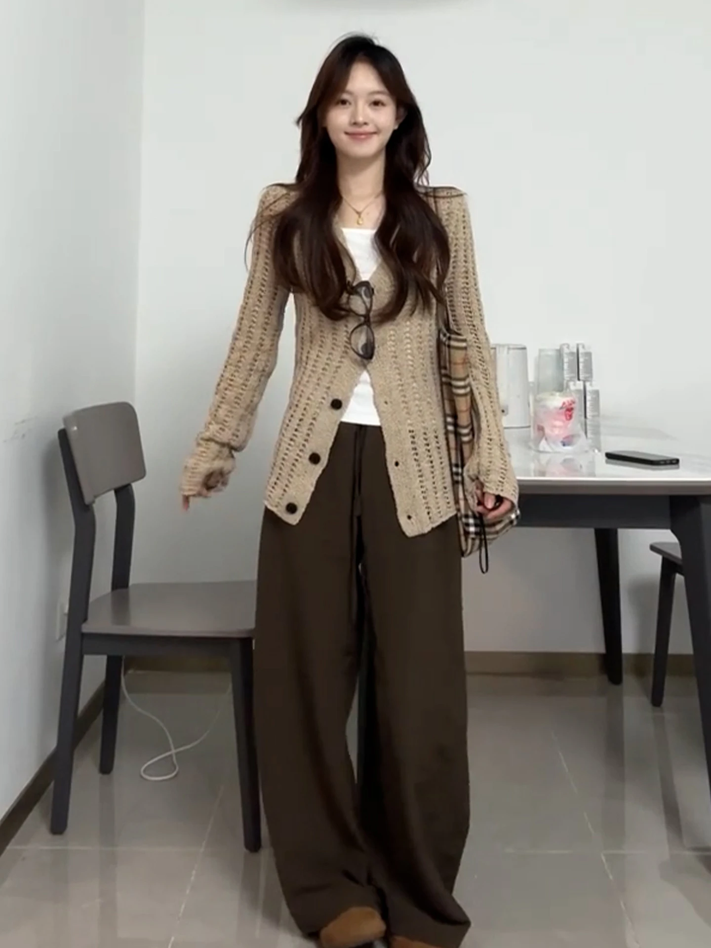 한국 슬레 초가을 아우로페르 니트 스웨터 세트 여성용 레이지 슬레 홀로우 아웃 니트 가디건 아우터웨어 상의와 하의