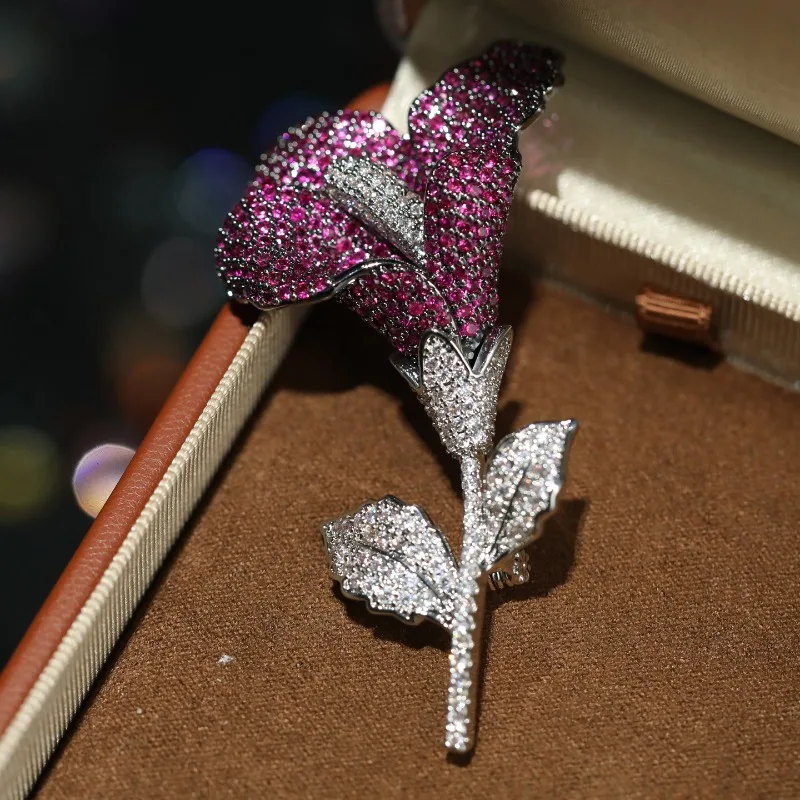 broche-fleur-de-petunia-en-cuivre-et-zircon-accessoires-de-broche-de-luxe-entierement-sertis-de-diamants