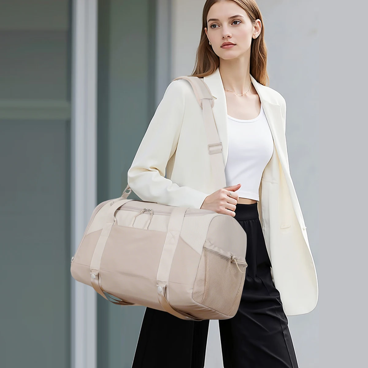 

Large-Capacity Travel Bag, Lightweight Short-Distance Carry-On Travel Luggage Bag, Independent Shoe Bag, Can Be Used as a Yoga Bag for Fitness