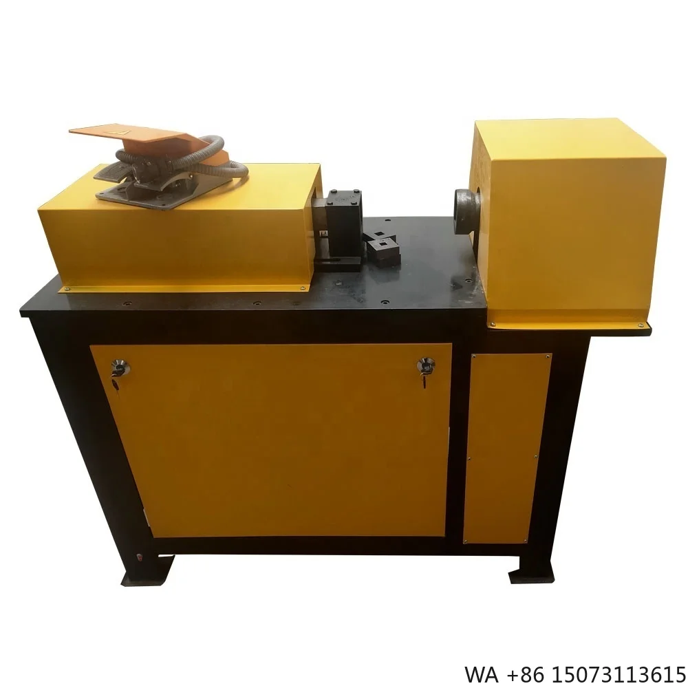 Máquina automática de gravação e forjamento em ferro forjado