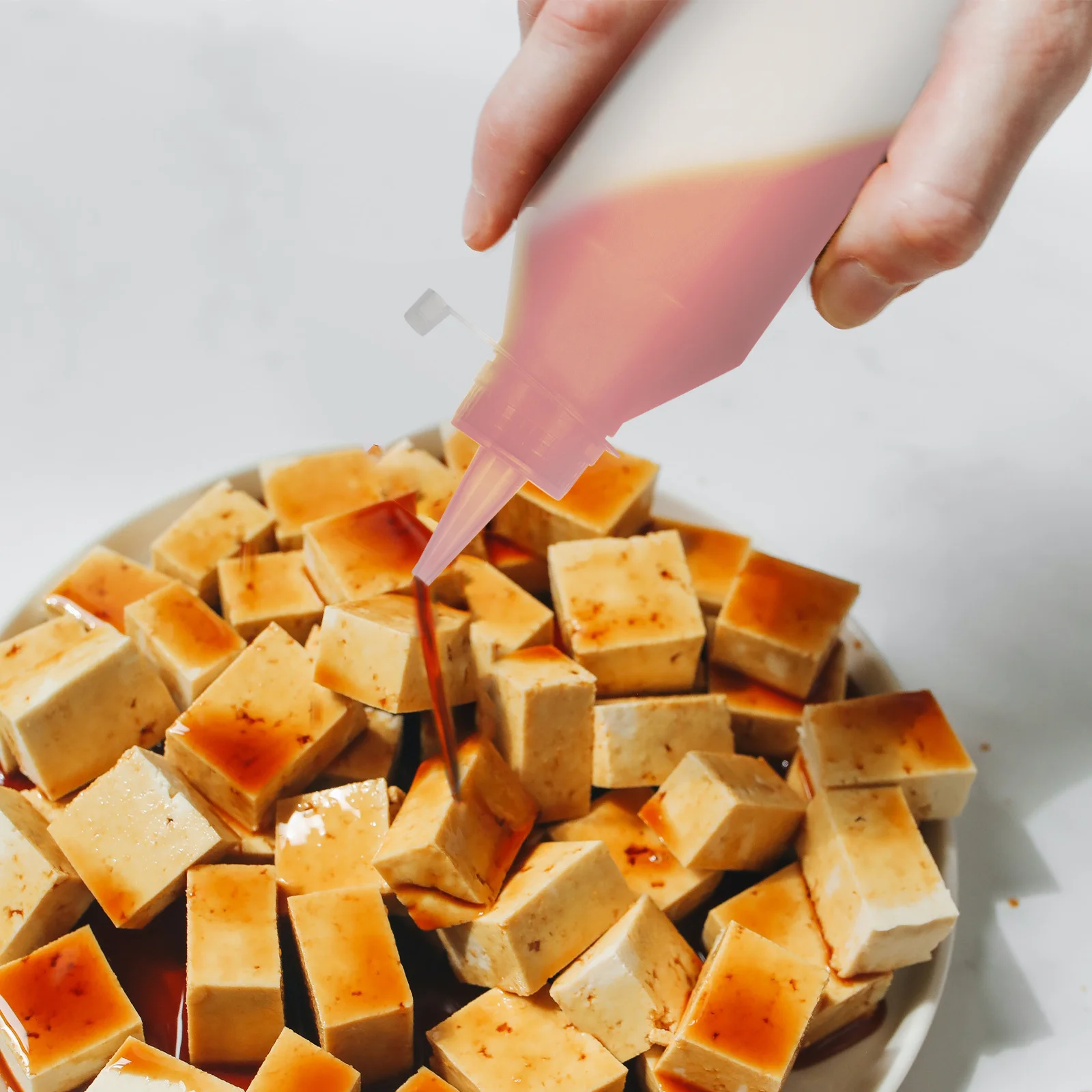 6 قطعة زجاجات طرف بلاستيكية 500 مللي Hdpe زجاجات ضغط DIY بها بنفسك اللف الغراء قضيب الدقة تلميح زجاجة غطاء مانعة للتسرب