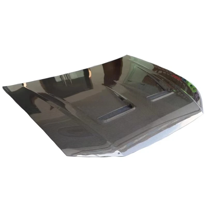 Upgrade Facelift MSY Style Dry Carbon Fiber Engine Hood Cover Front Hood Bonnet for Q8 RSQ8